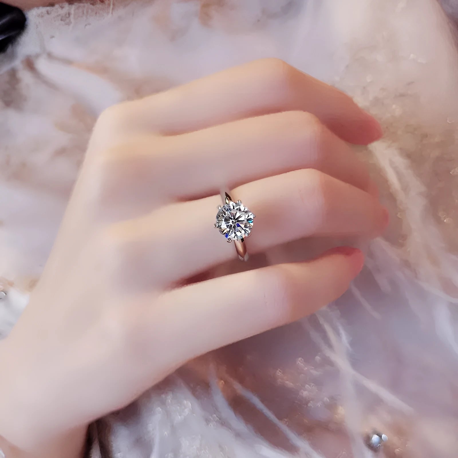 White gold plated six-claw zircon ring with geometric design on a white copper band.