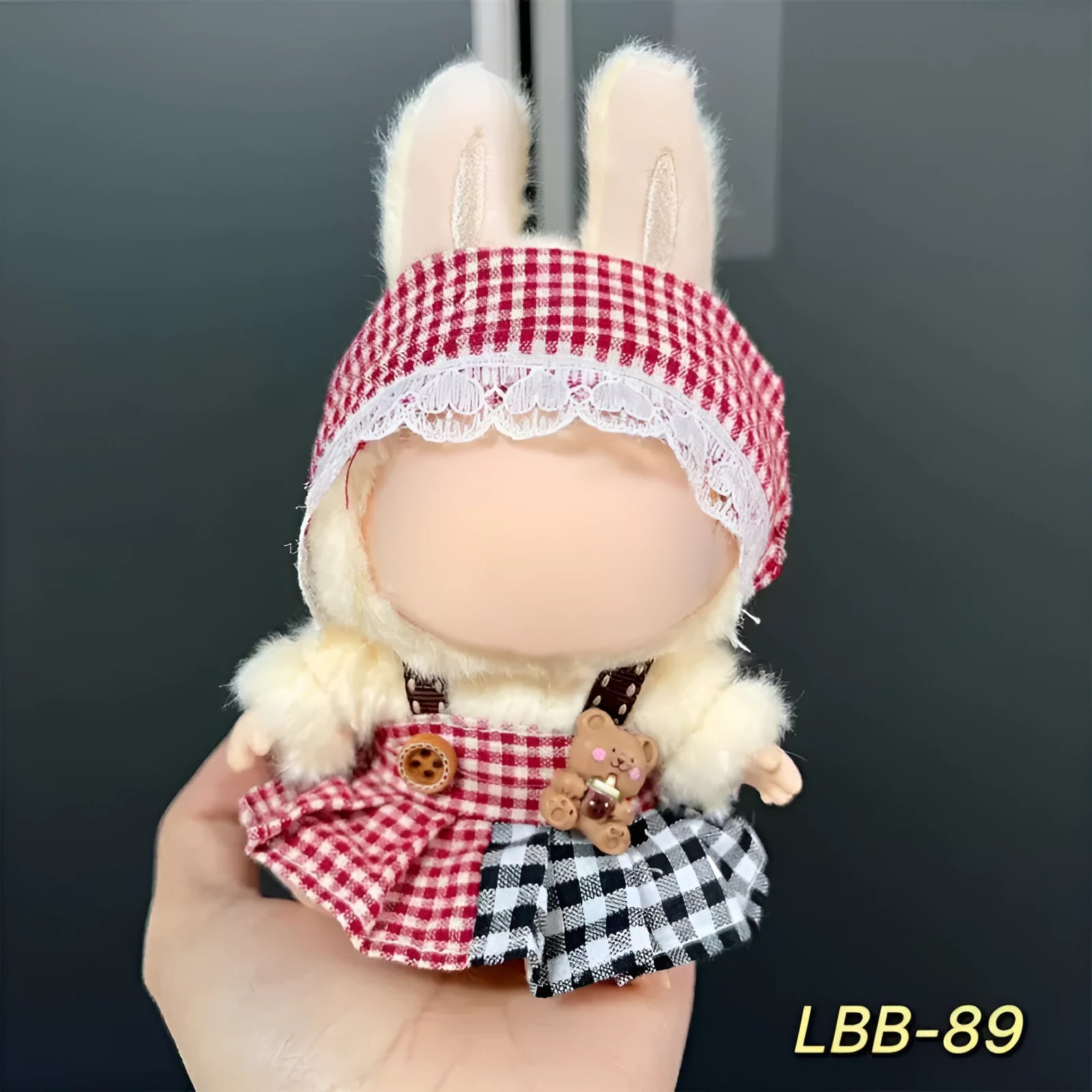 Plastic doll costume for 17cm tall vinyl figurines with LBB series style options