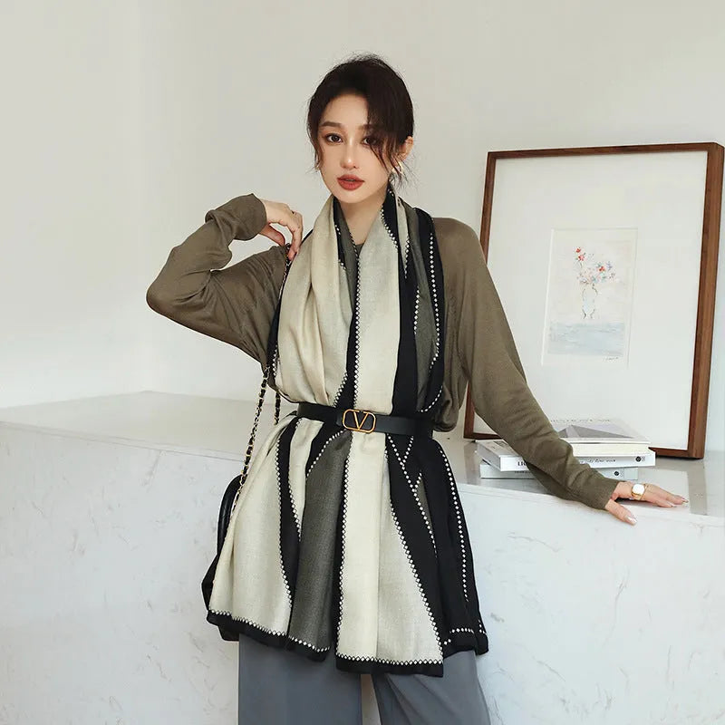 Vintage printed polyester scarf in mid-length 180x90cm size for autumn warmth