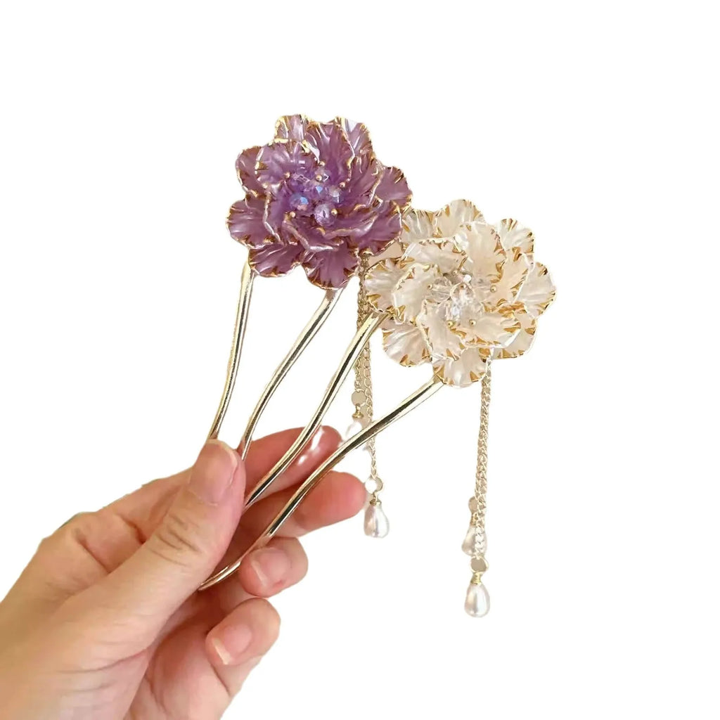 Retro-style U-shaped hairpin with a purple peony flower tassel decoration on an alloy barrette.