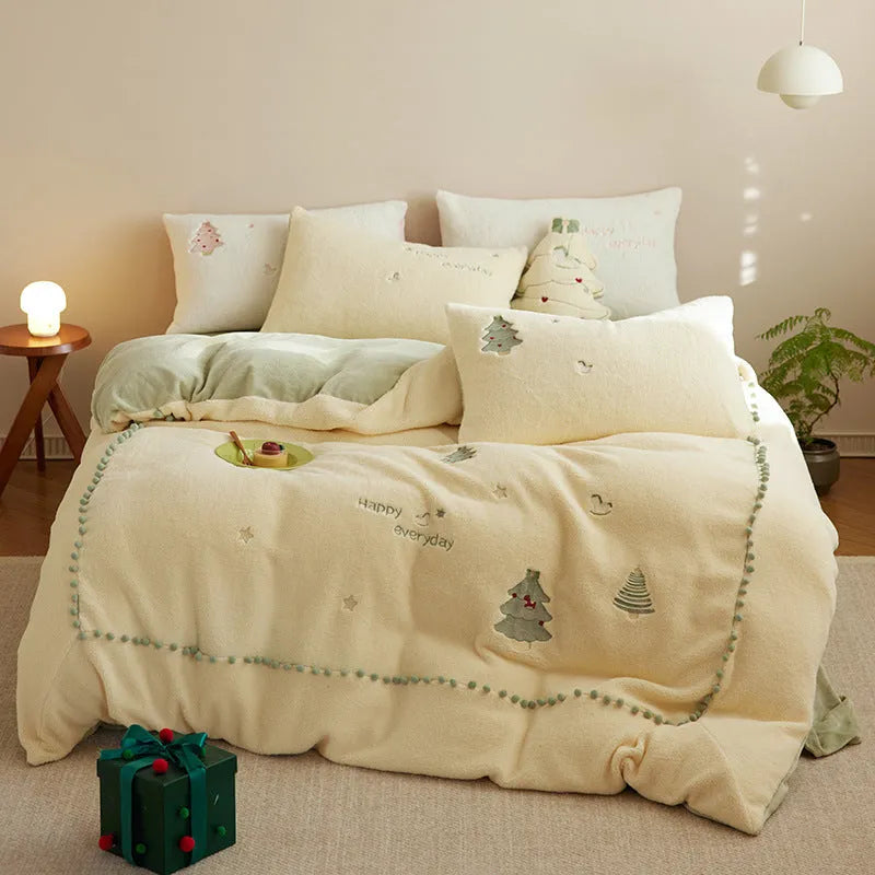 Winter milk fibre four-piece bedding set with green Christmas tree pattern on quilt cover and pillowcases