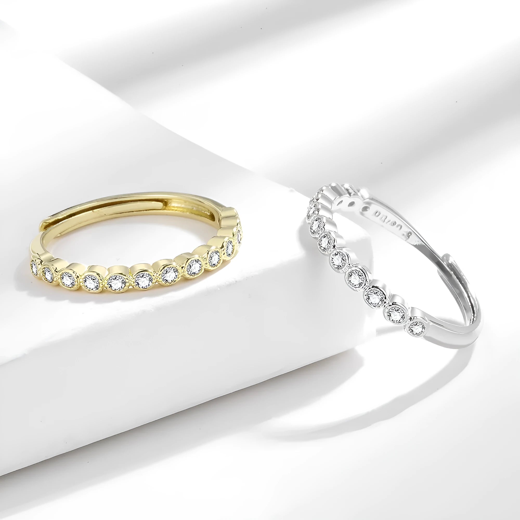 Women's geometric diamond tail open mouth ring in electroplated copper with Korean styling