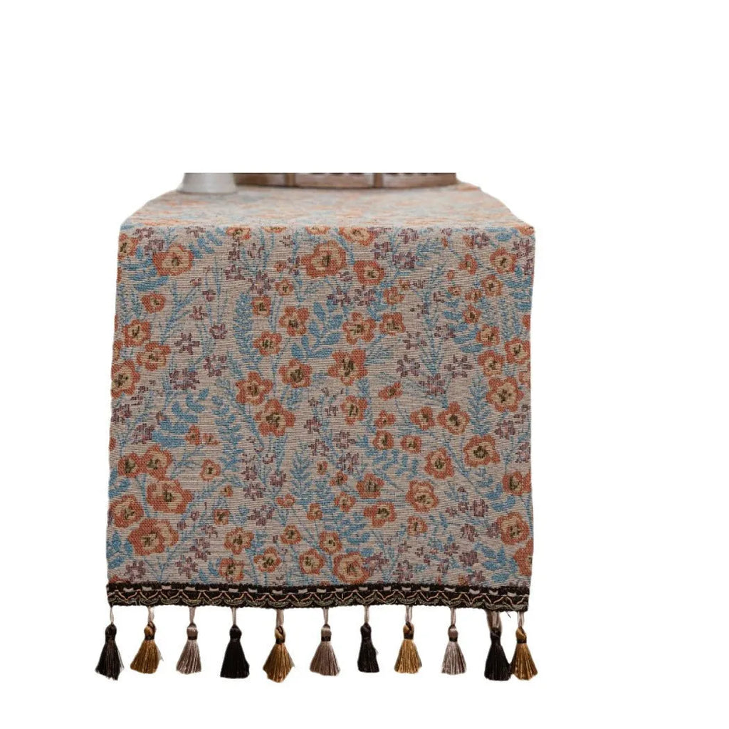 American-style long tassel table runner with jacquard floral pattern on table decoration