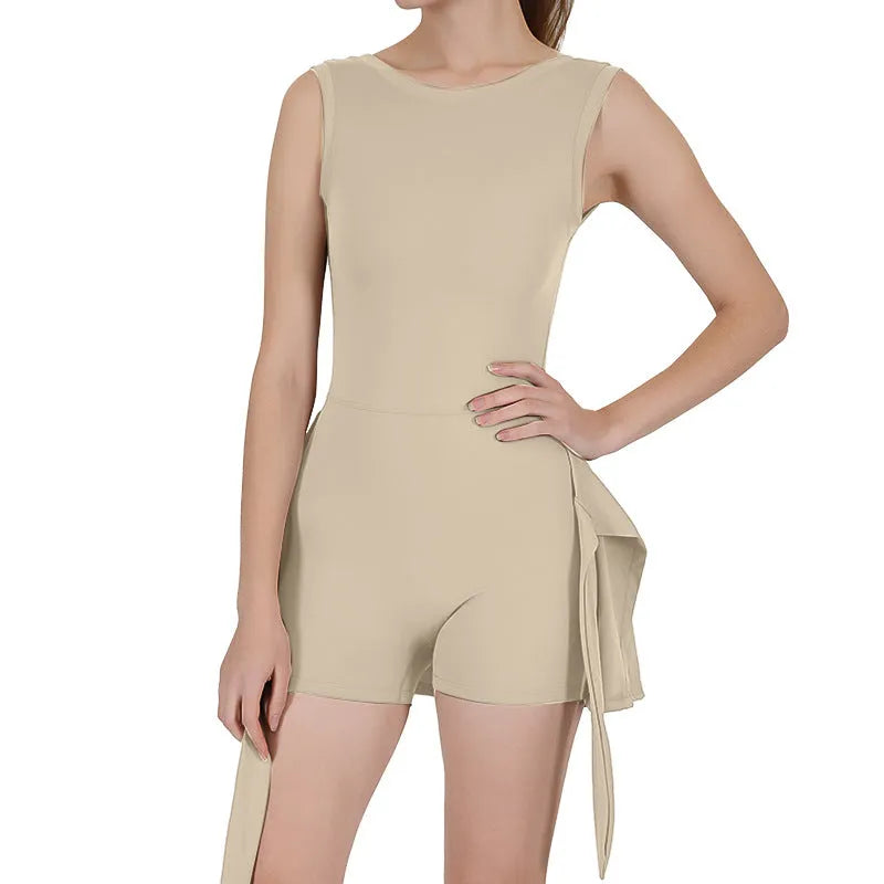 Women's sports skirt tennis suit with back shaping design in solid colour