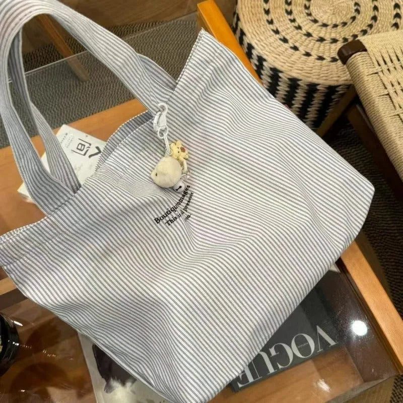 Casual striped large capacity commuter canvas bag with printed checks pattern