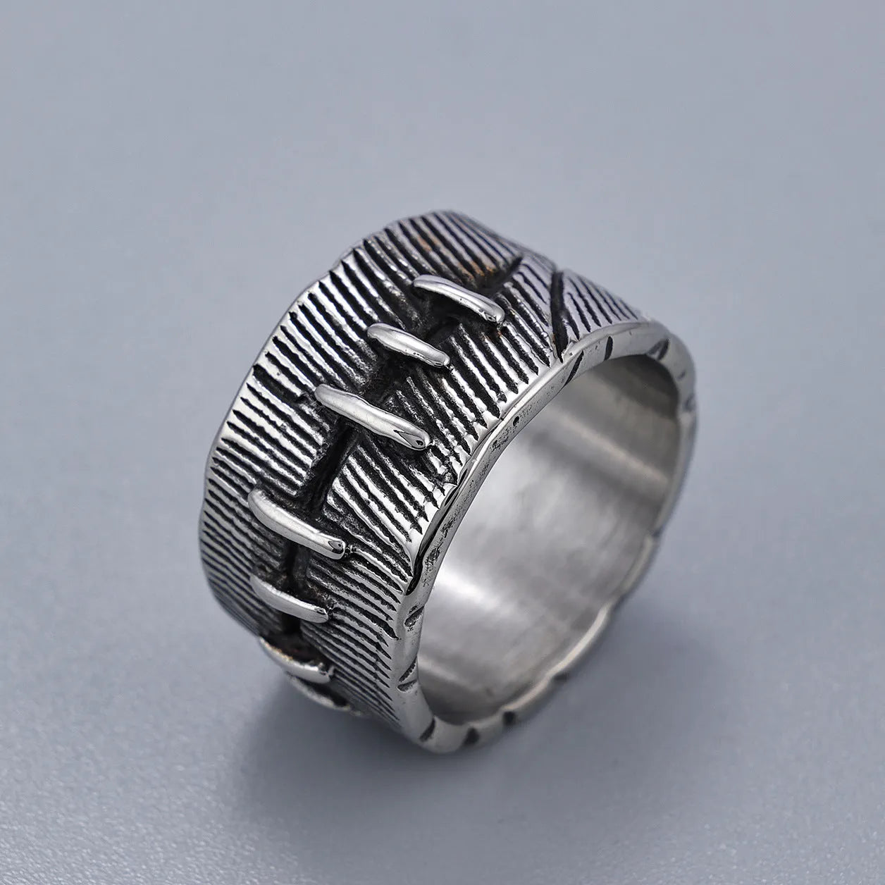 Men's titanium steel dark punk stitched ring with geometric U-shaped double design in retro colour