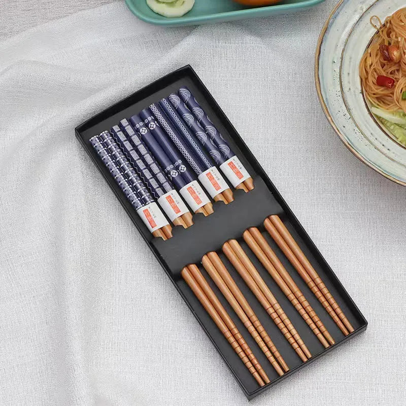 Japanese style bamboo chopsticks set with cartoon pattern, available in lucky cat or blue designs