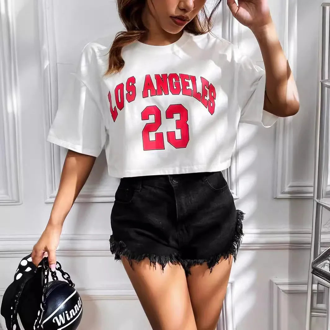 Women's black cotton t-shirt with white English letters printing and navel exposure detail