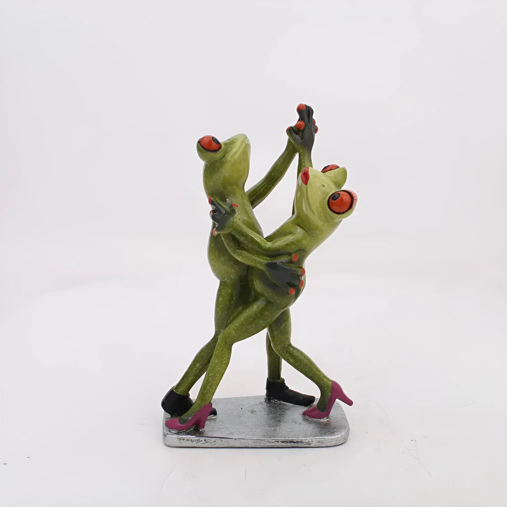 Pastoral style resin frog home decoration ornament for living room study desk