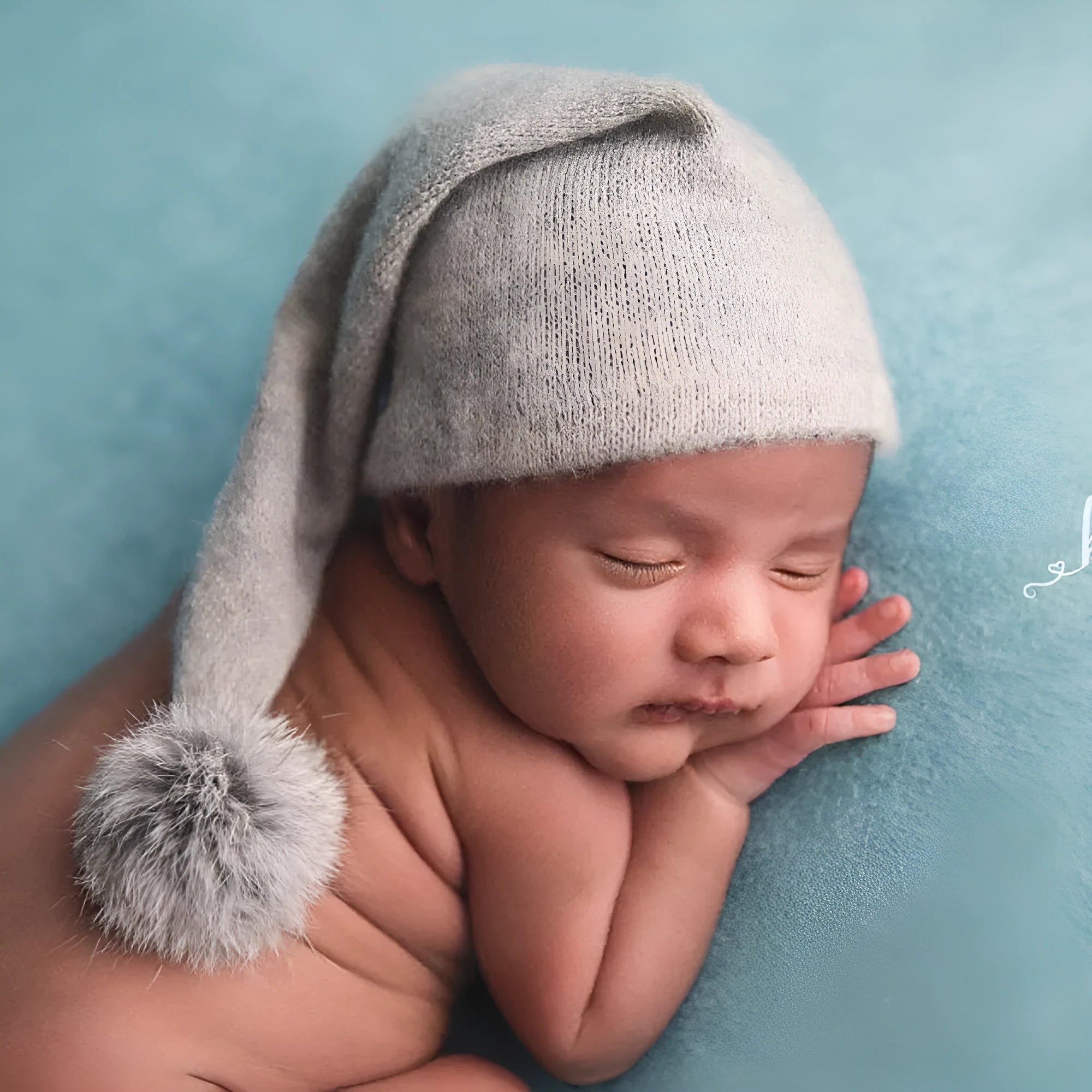 Hand-woven yarn baby photography hat in white with conical crown