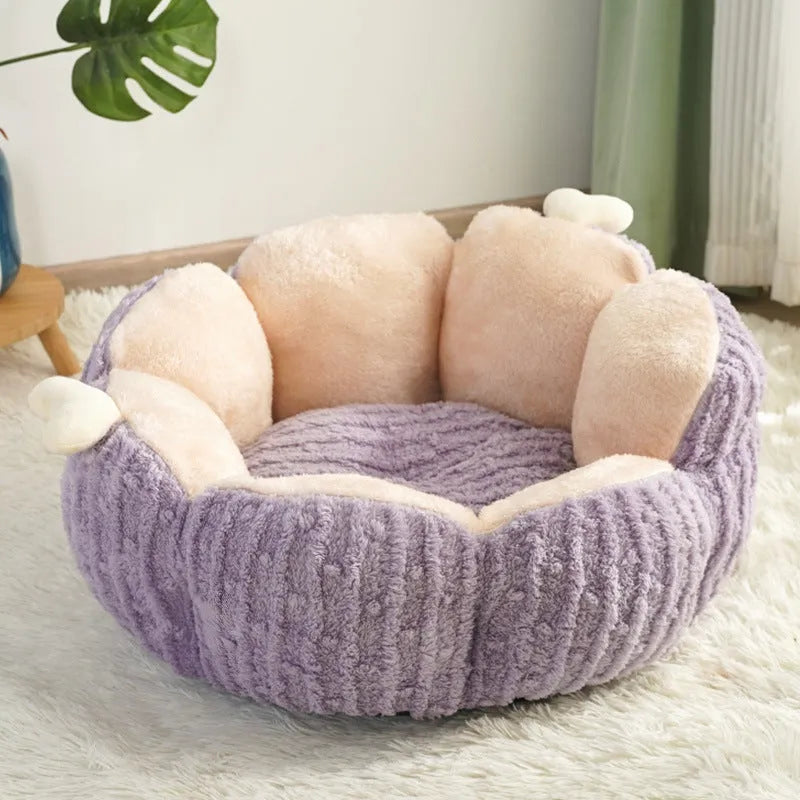 Green and purple cactus-shaped soft cat litter kennel pet bed showing large and small size options