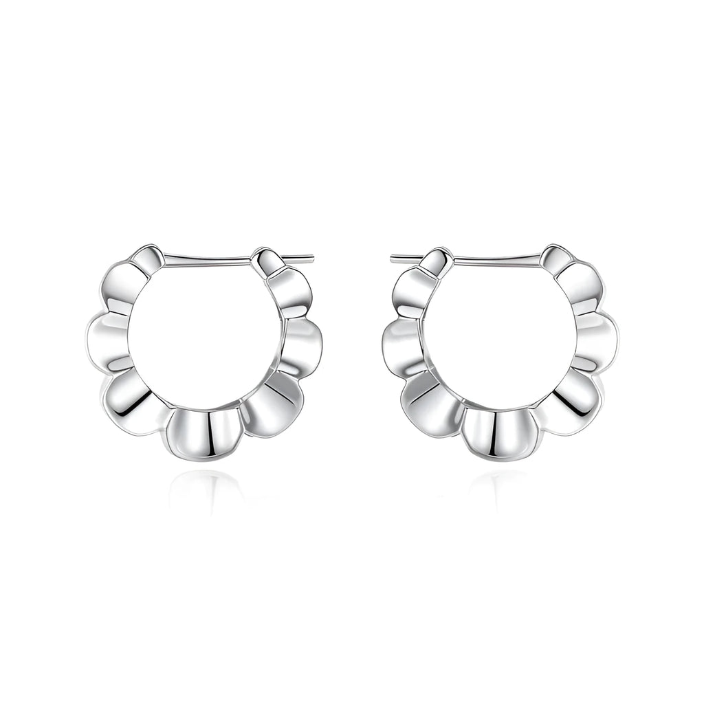 Sterling silver geometric round earrings with electroplated finish and retro simple elegant design