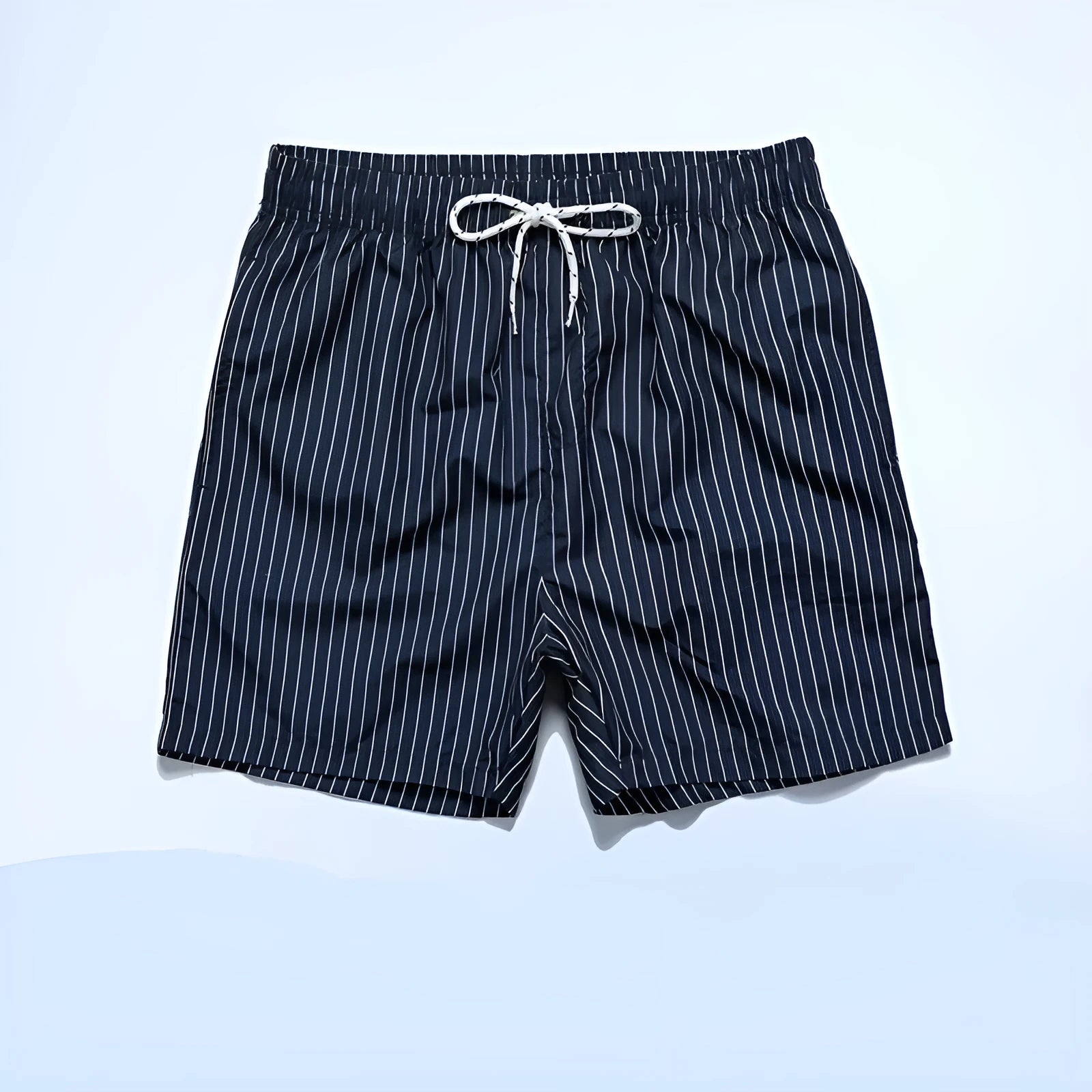 Men's striped polyester shorts with triangle lining in navy blue, straight leg opening for beachwear