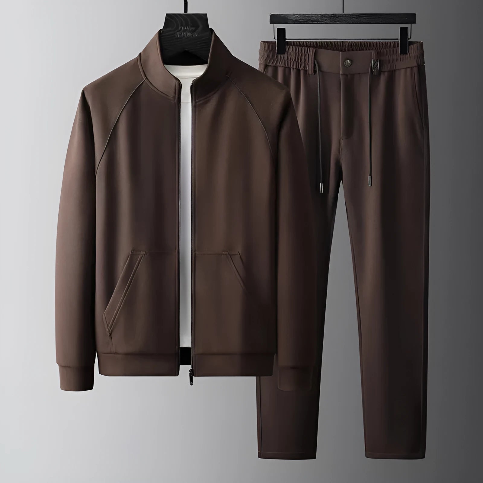 Men's stand collar casual sports suit in polyvinyl alcohol fibre with slim fit styling and long sleeves