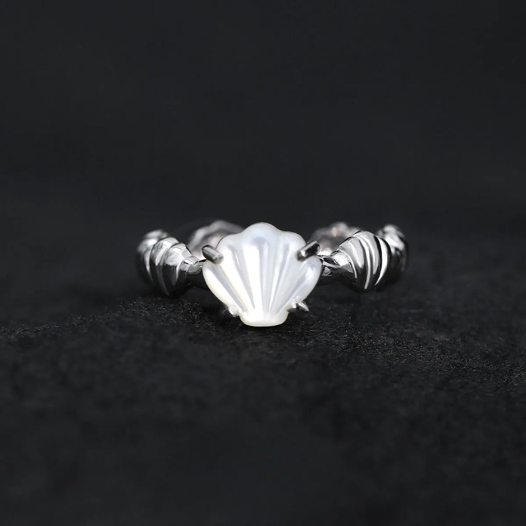 Women's adjustable silver ring with shell and tiger eye design in white gold or gold colour finish