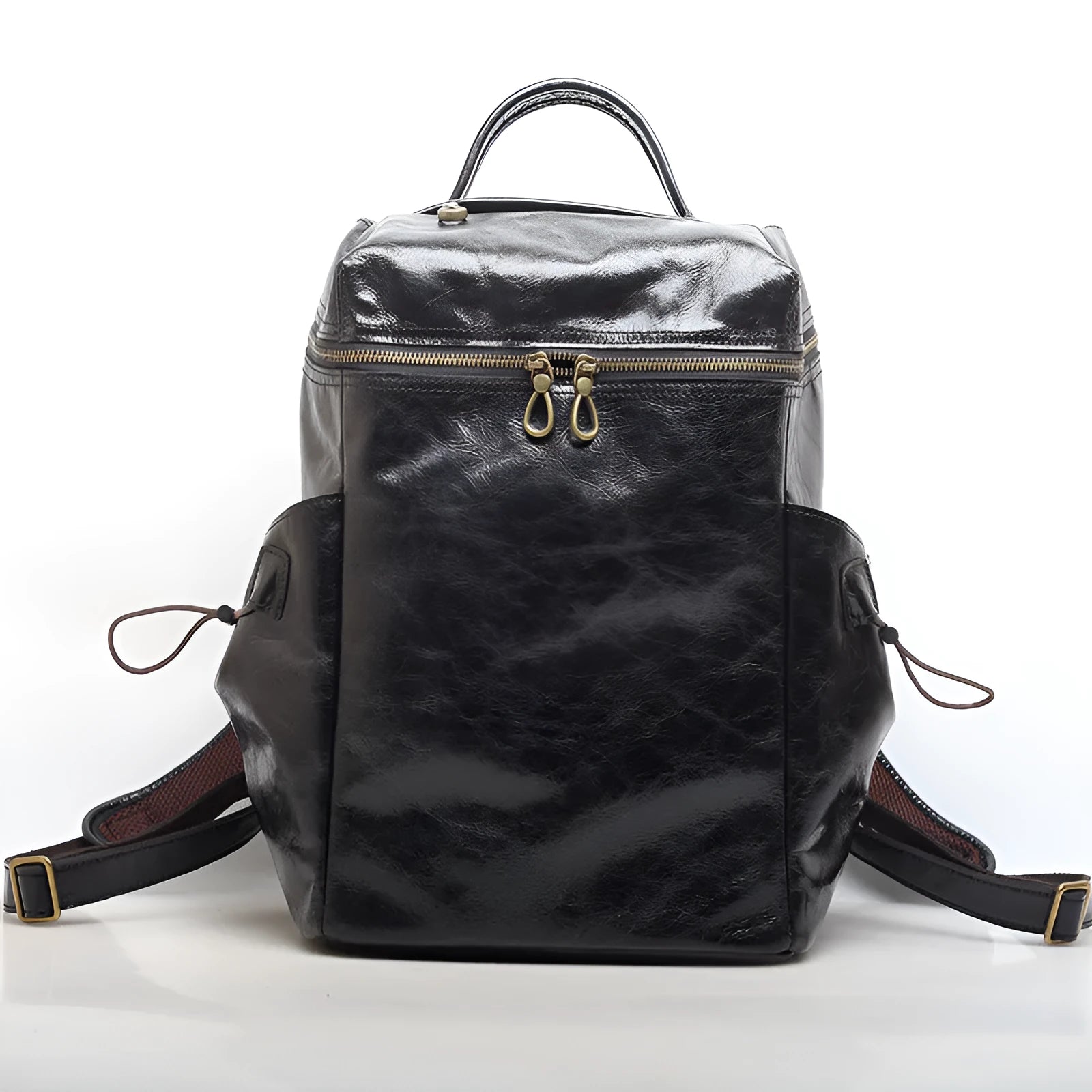 Classic retro Crazy Horse leather backpack in black with anti-theft multi-compartment design