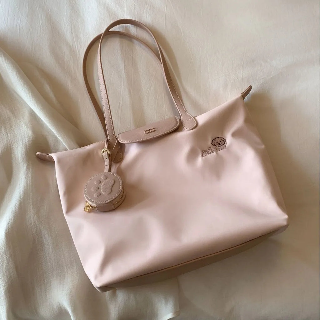 Large pink Oxford cloth tote shoulder bag with horizontal square shape and sewing thread detailing