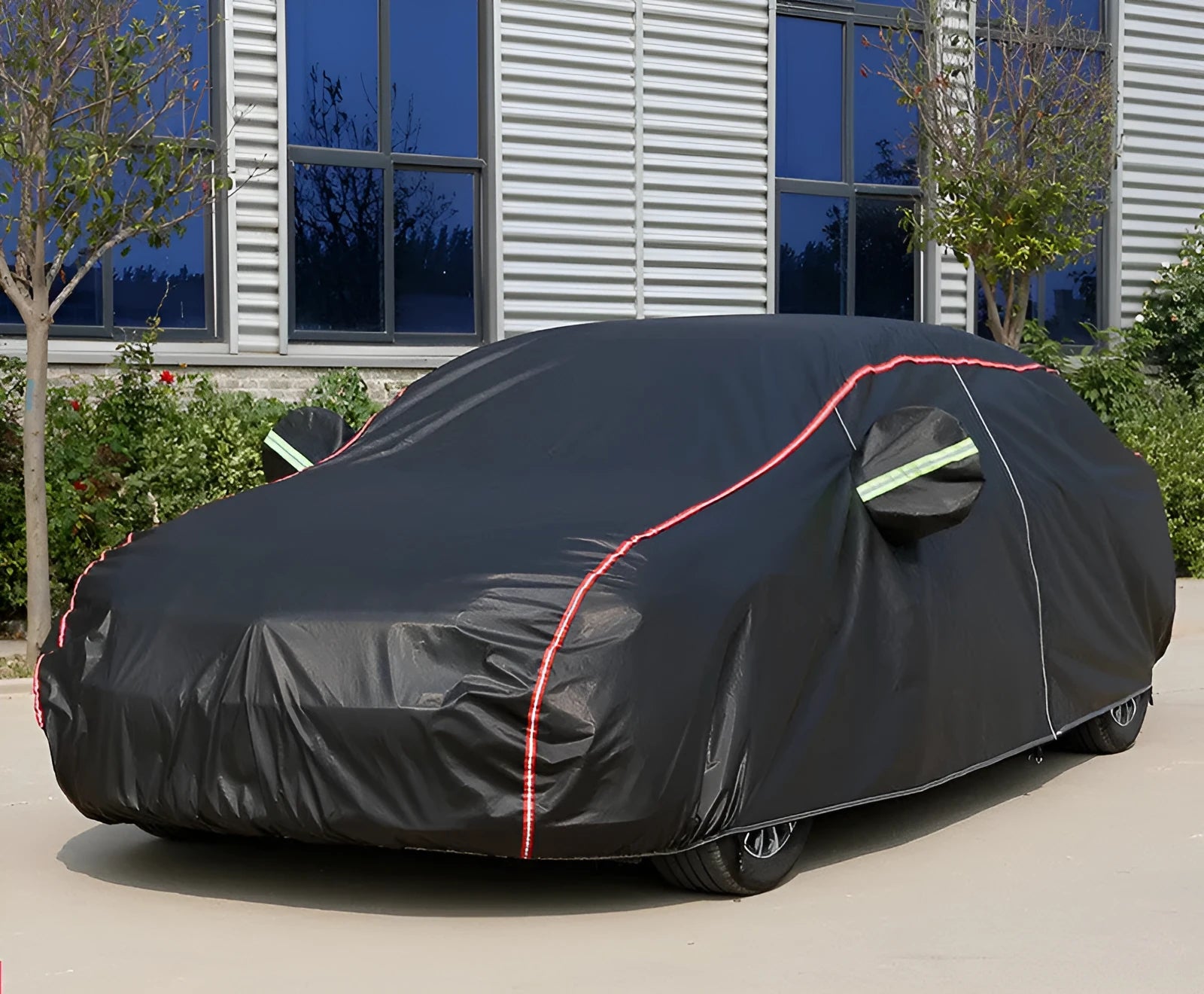 Oxford car sun protection jacket in silver on a vehicle showing heat insulation cotton velvet cover