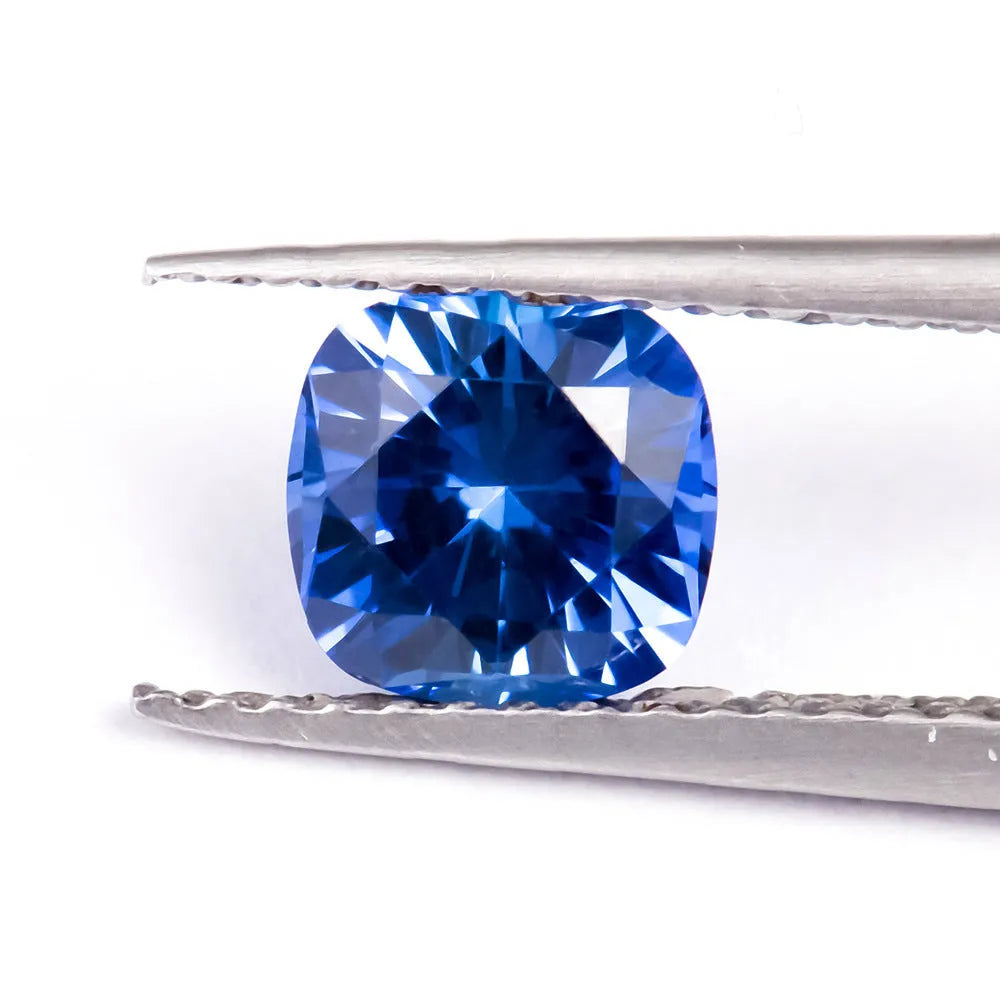 Royal Blue Love Shaped Tiara Cultivate gemstone in various shapes and carat weights for jewellery making