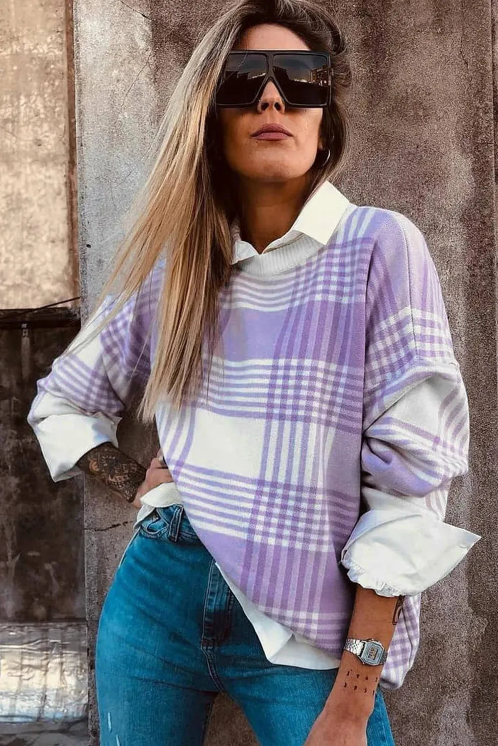 Women's loose lilac plaid print sweater with ribbed trim and long sleeves
