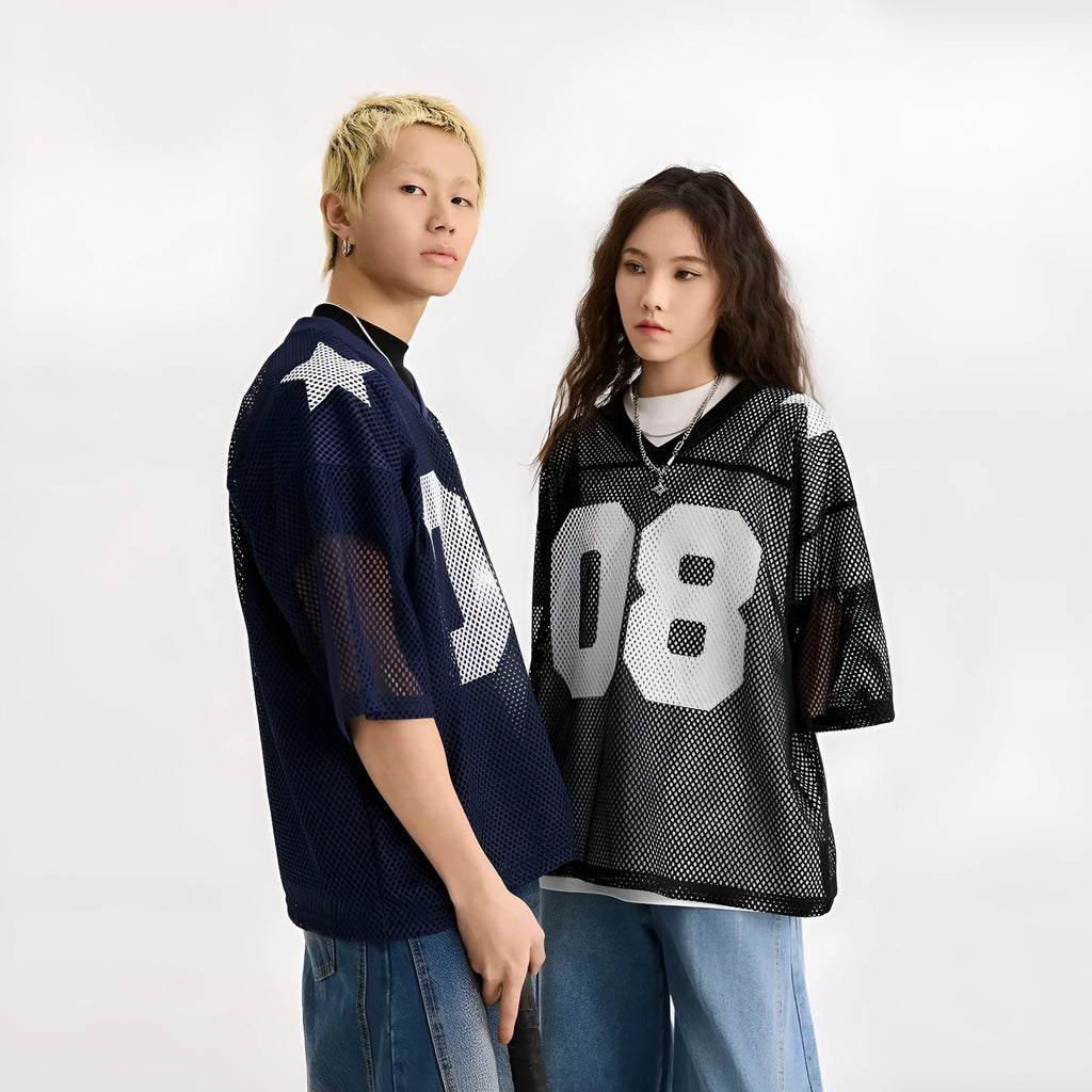 Half sleeve pullover shirt in loose fit with letter pattern, black and navy blue colour options