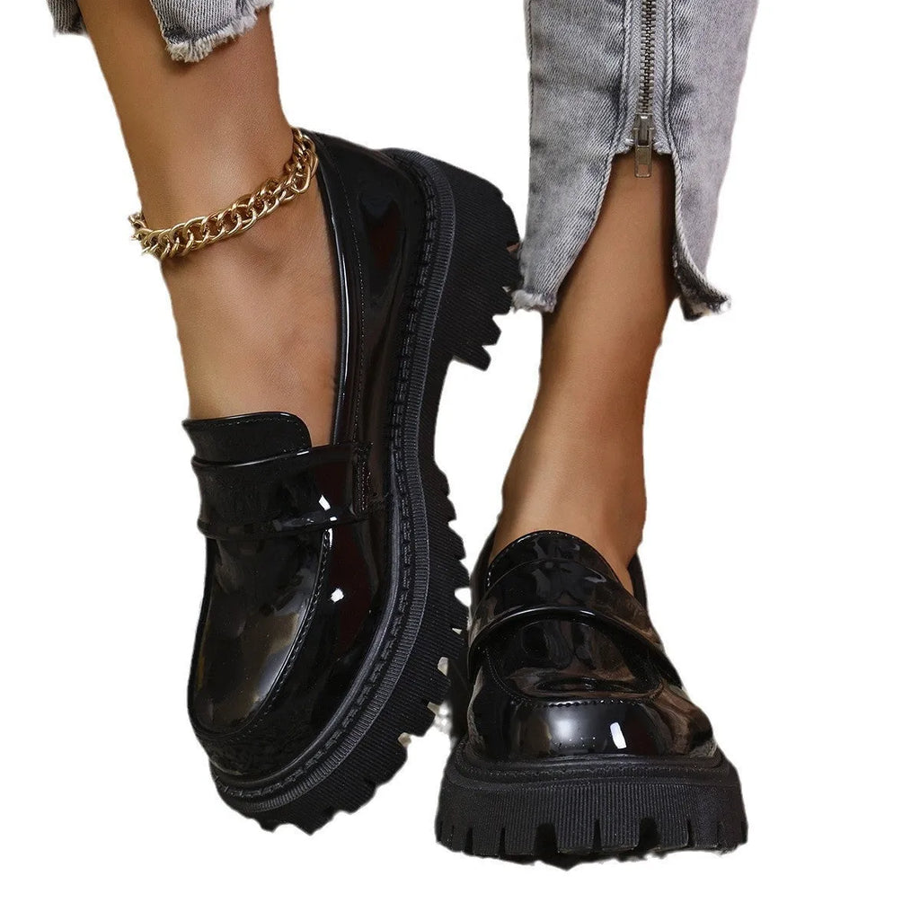 Plus size women's chunky heel loafers in black, wine red and green colours