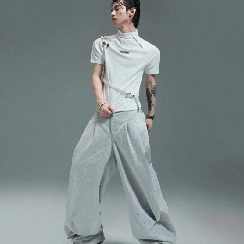 Men's slim fit cotton T-shirt with metal belt detail and stand-up collar in black and white options