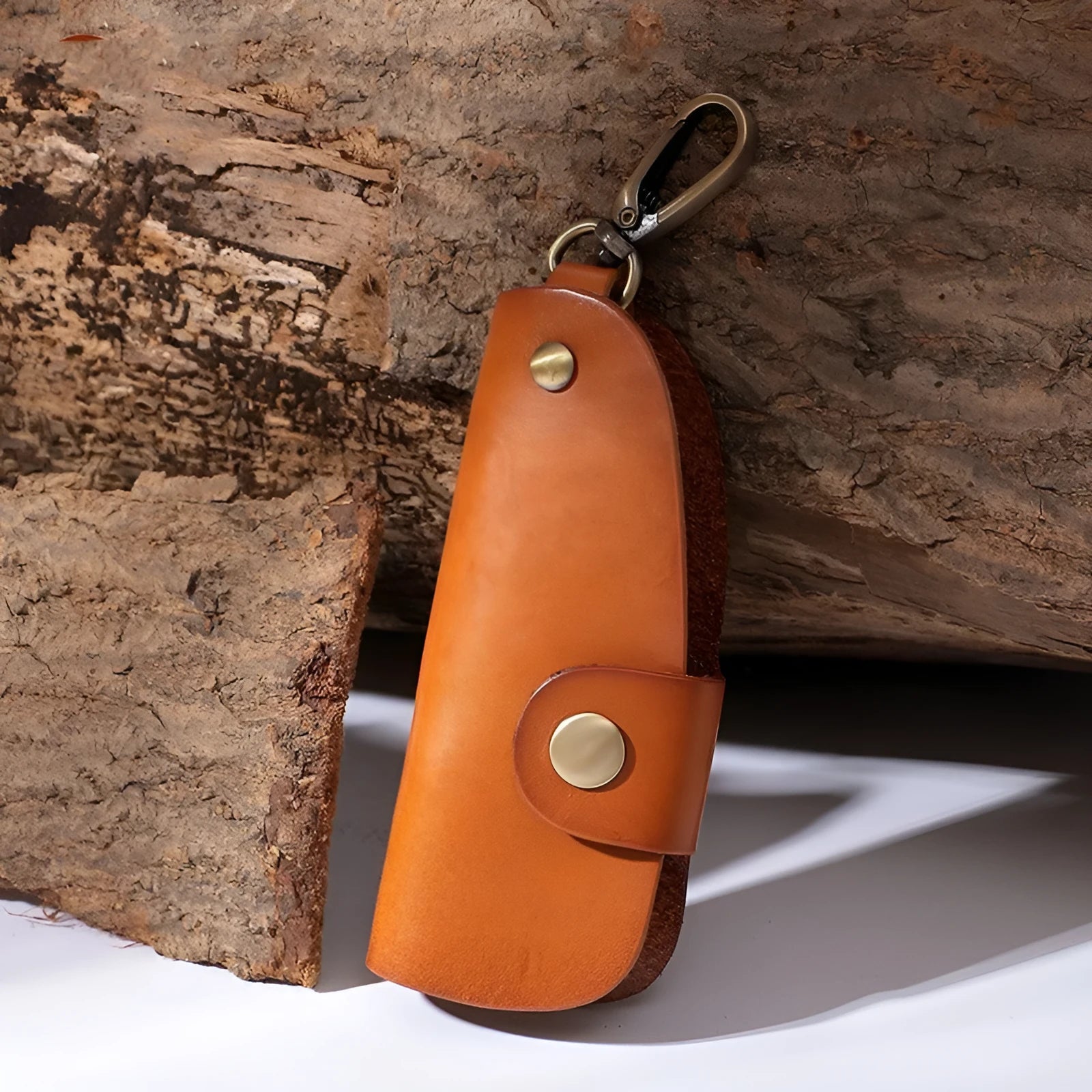 Genuine leather handmade key storage bag in short length car key case design