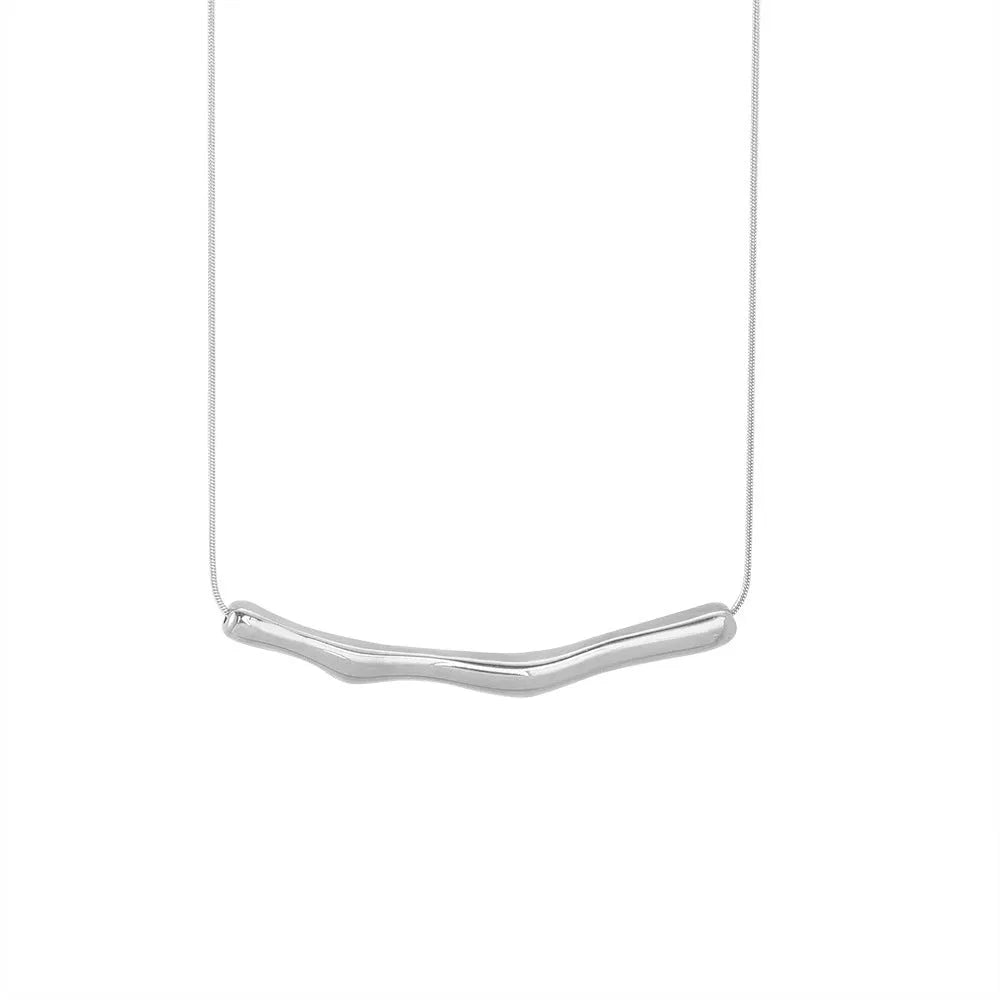 Women's titanium steel necklace with irregular pleated texture in gold or steel colour finish