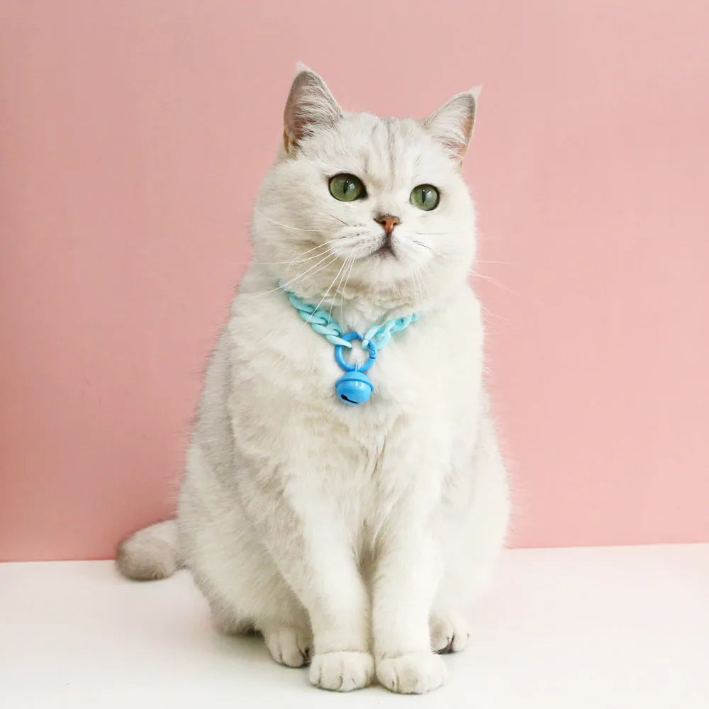 Plastic pet collar in macaron candy colours with adjustable S and M sizes for cats dogs rabbits