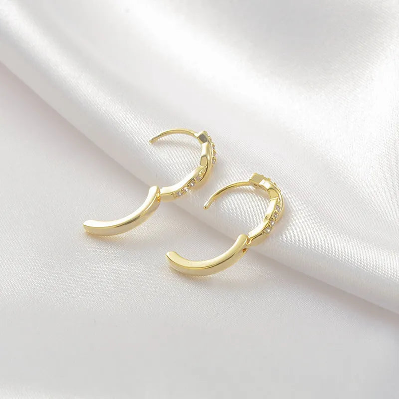 Copper geometric rope interwoven hoop earrings for women in gold or silver colour