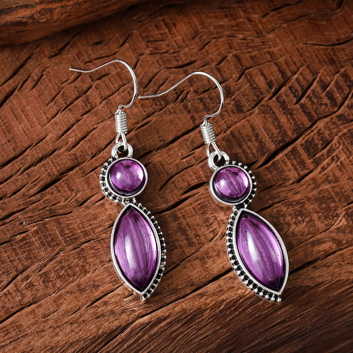 Geometric vintage pendant earrings in black and purple colour pair with zinc alloy construction