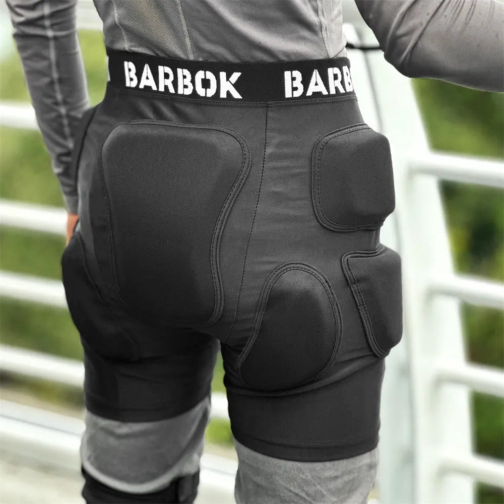 Black adult hip protection pants with NBR foam padding for roller skating and skateboarding