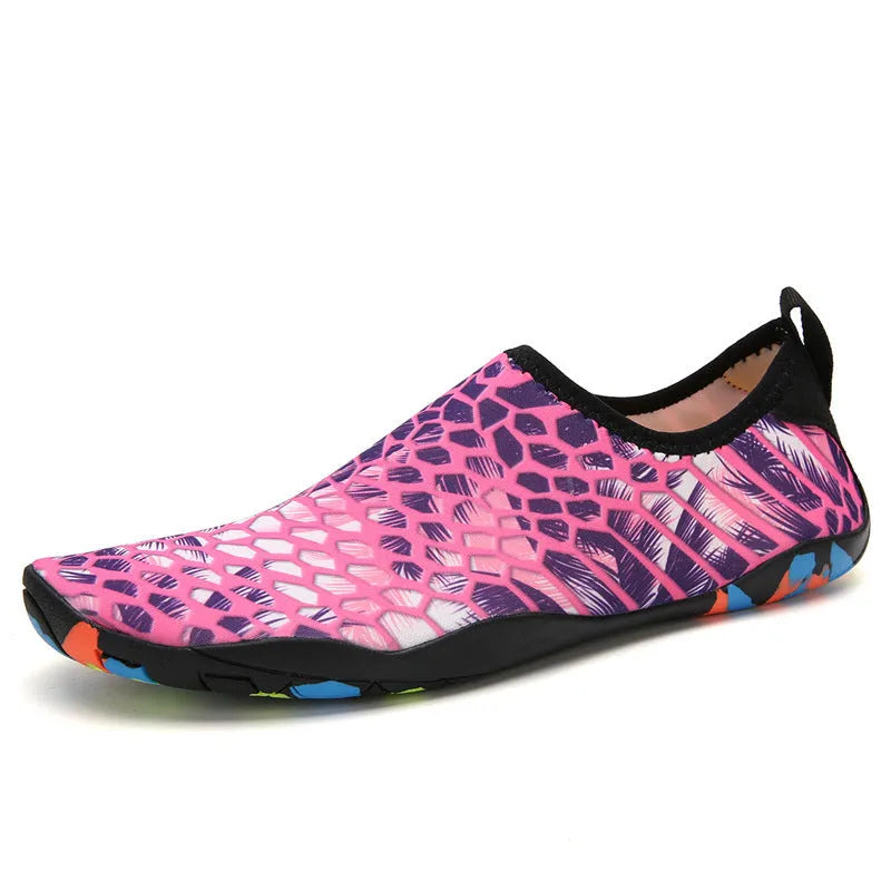 Lycra fabric beach wading shoes with EVA foam midsoles in multiple colours
