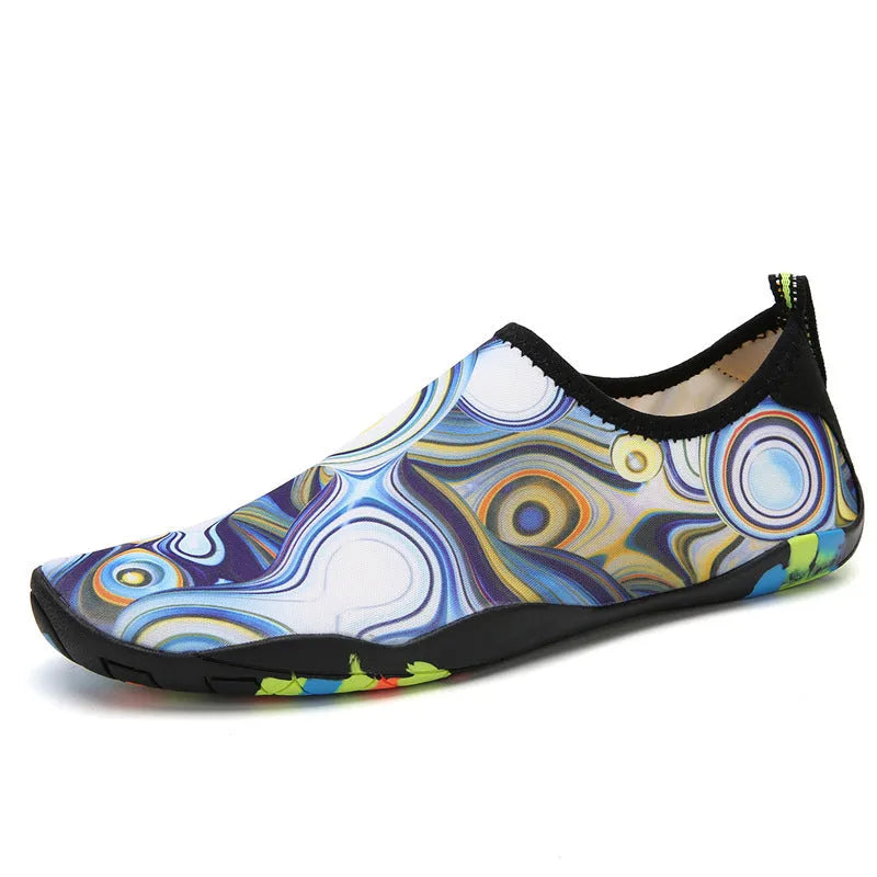 Lycra fabric beach wading shoes with EVA foam midsoles in multiple colours