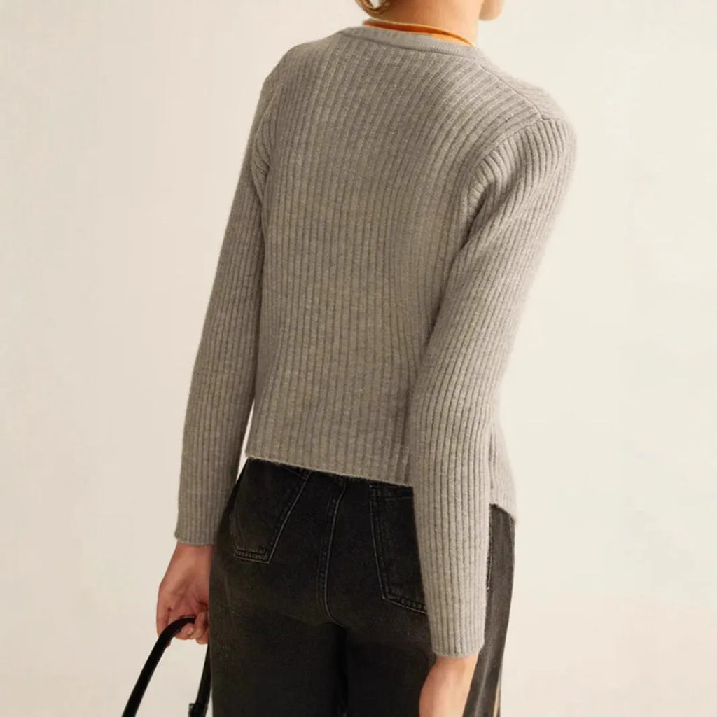 Yuan collar cardigan sweater in silver and red colours with Japanese-Korean casual styling