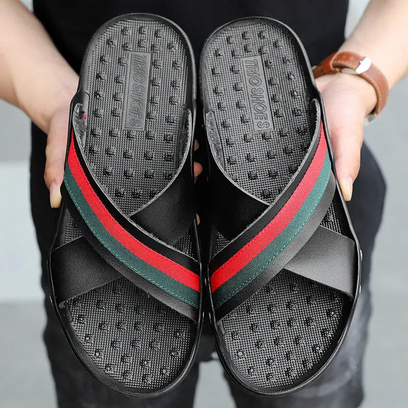 Men's white cowhide leather flip-flop beach shoes with non-slip PU soles.