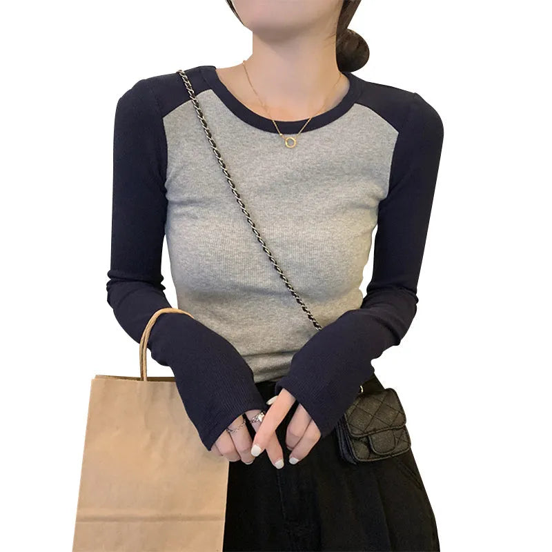 Women's viscose casual top with princess sleeves and embroidery in slim fit design