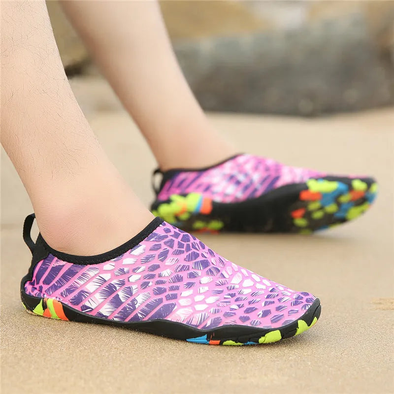Lycra fabric beach wading shoes with EVA foam midsoles in multiple colours
