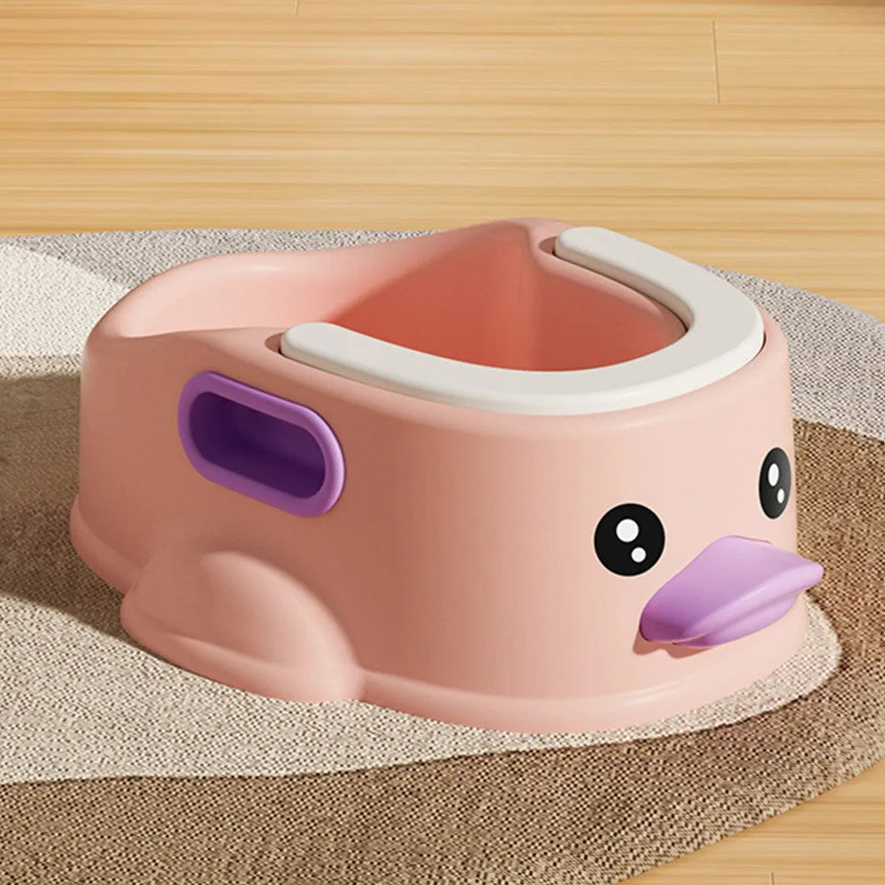 Blue PVC bathtub shaped like a duck for washing small to medium dogs and cats.
