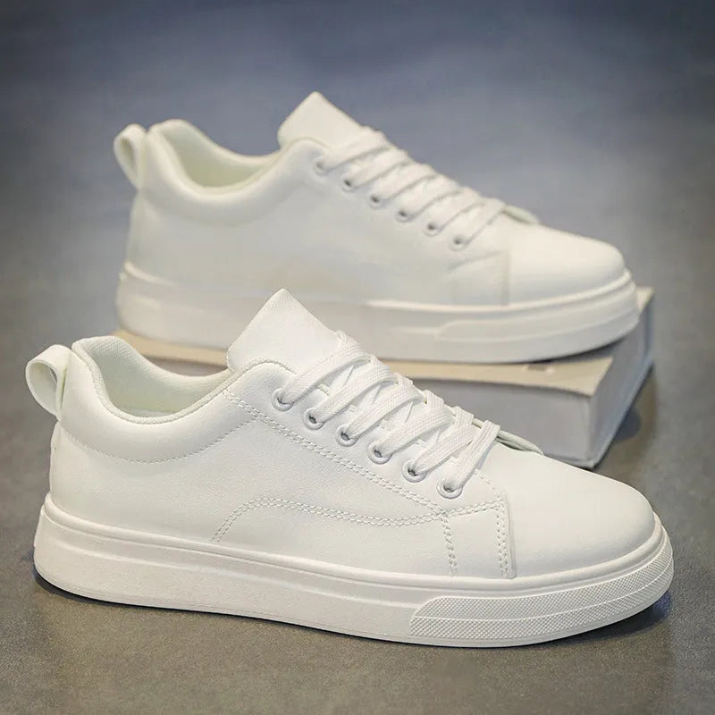 Men's low-top Korean-style sneakers in black, white or black with white sole options
