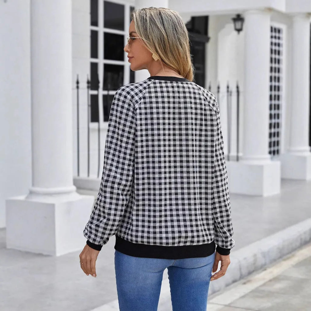 Black Japanese sweet plaid pullover long sleeve polyester sweater with striped pattern