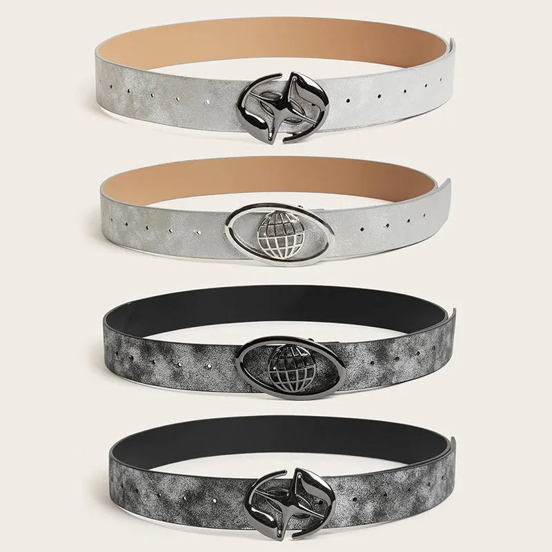 Retro style thick women's belt with oval alloy buckle on PU leather in grey white colour.