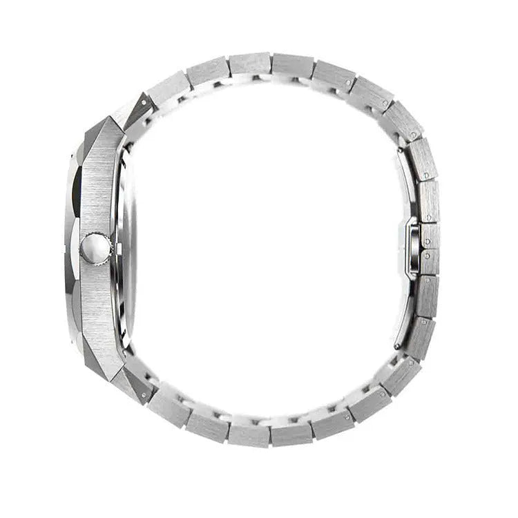 Stainless steel men's watch with 42mm dial and waterproof quartz movement