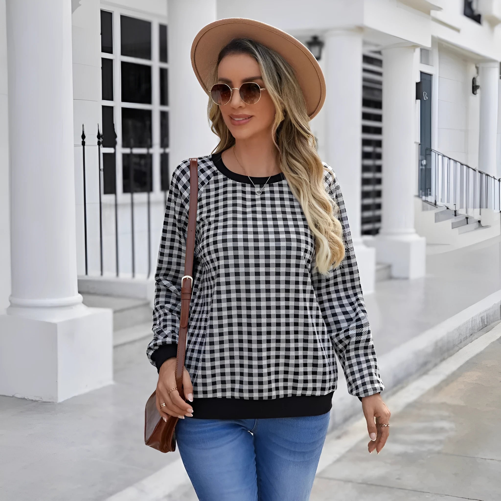 Black Japanese sweet plaid pullover long sleeve polyester sweater with striped pattern