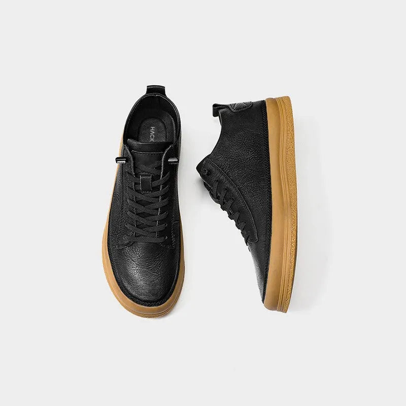 Men's black casual leather shoes with round toe and lace-up closure