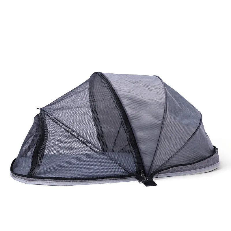 Pet folding tent for cats with cloth construction and mesh panels in L code size