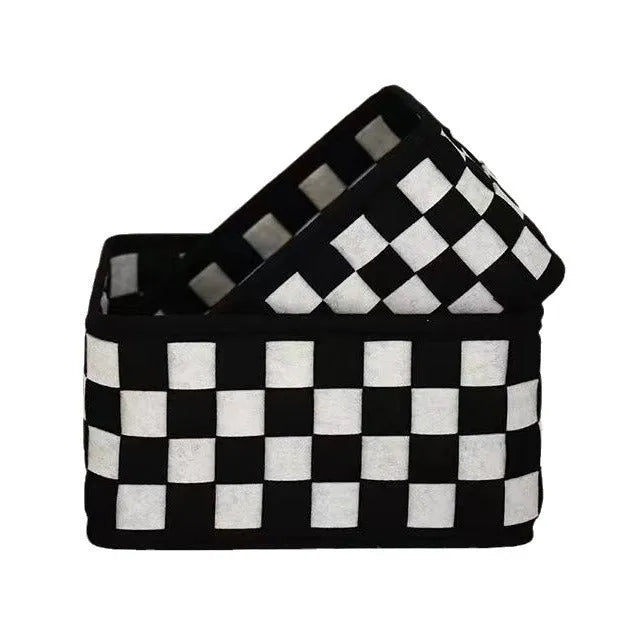 Checkerboard pattern folding felt storage basket with dimensions 37x29x19.5cm