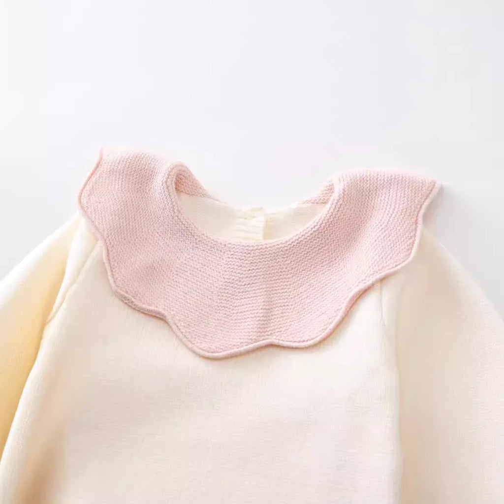 Beige long sleeve knitted triangle jumpsuit romper for baby girls suitable for 73-110cm height