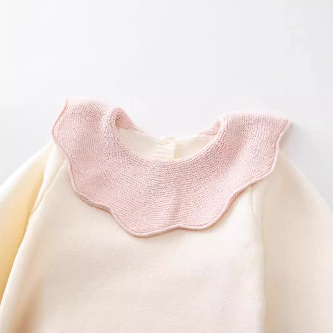Beige long sleeve knitted triangle jumpsuit romper for baby girls suitable for 73-110cm height